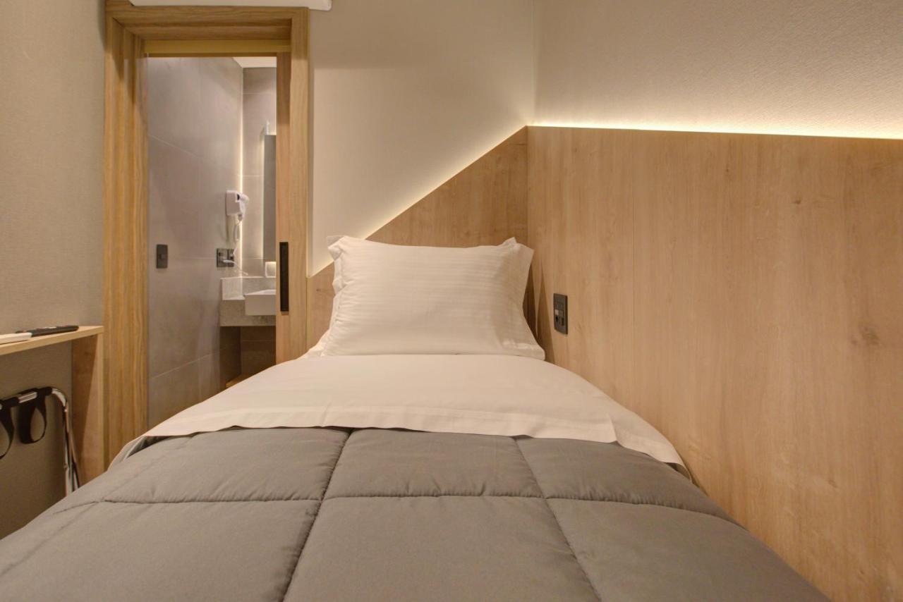 Fast Sleep Suites: Airport Convenience at Guarulhos Terminal 2 Exterior photo