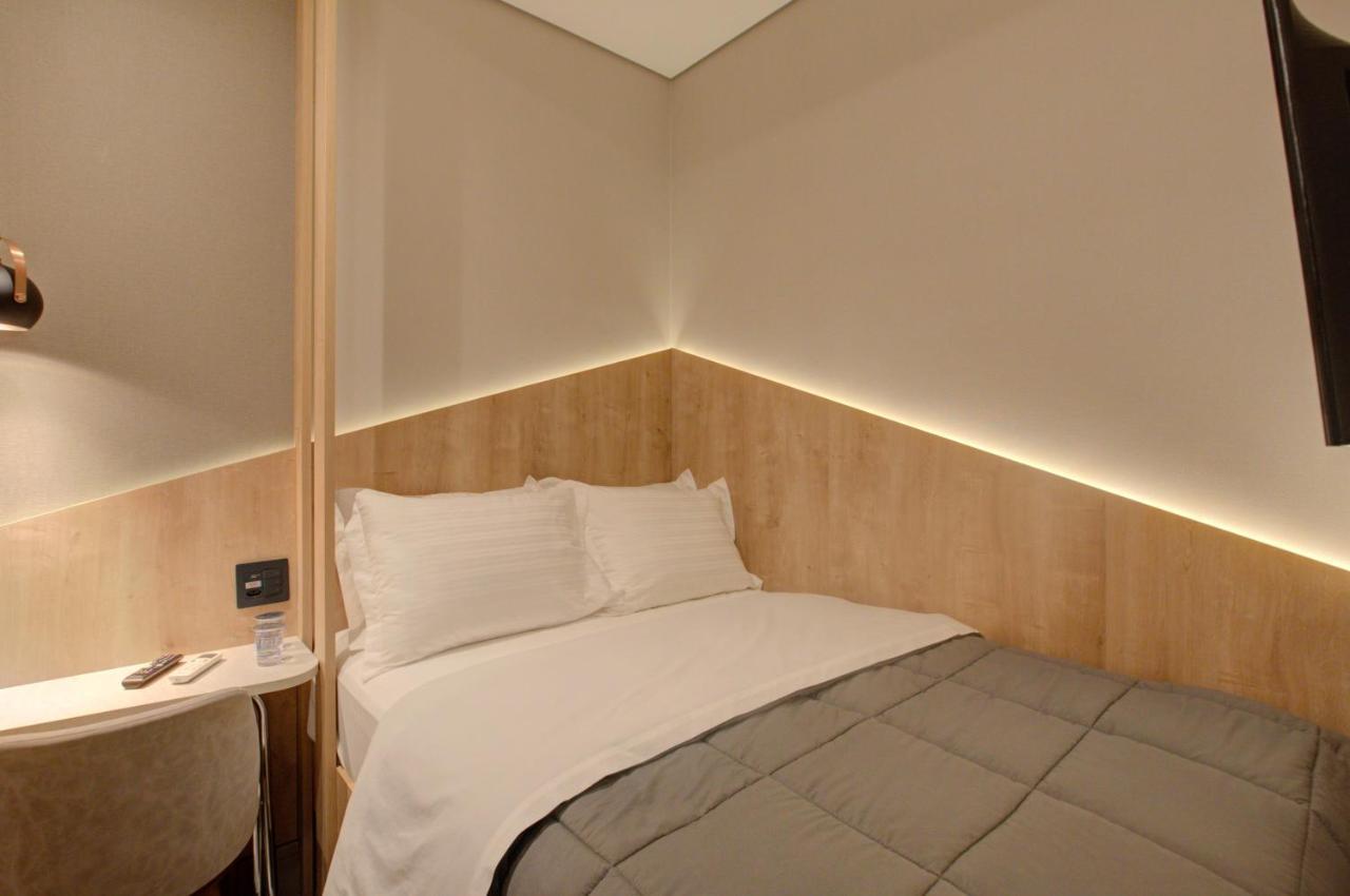 Fast Sleep Suites: Airport Convenience at Guarulhos Terminal 2 Exterior photo